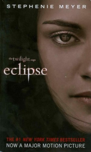 Eclipse (The Twilight Saga) by Stephenie Meyer | Paperback | Subject: