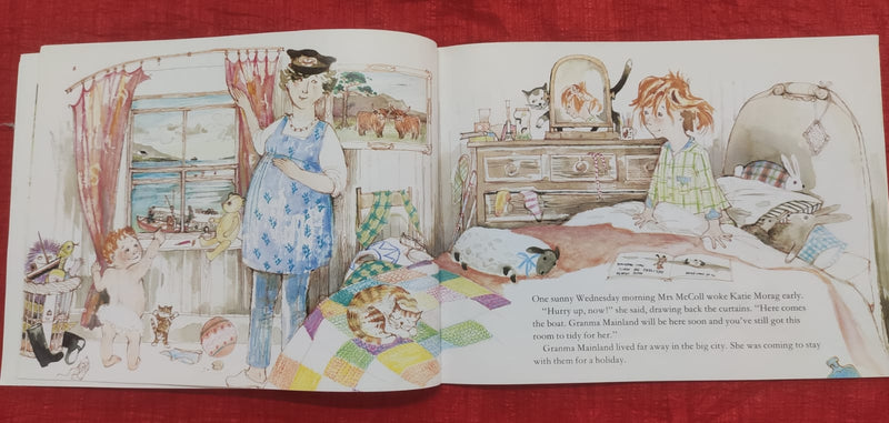 Katie Morag and the Two Grandmothers | Story Book with Big Pictures and Little Text | For 3-5 Years Old | Paperback | SKU: 2405_101_A102