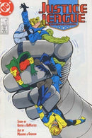 Justice League / International / America Constuctions |  Issue