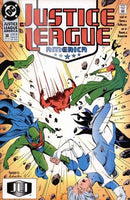 Justice League / International / America Sure It May Stink, But It Smells Like a Story to Us |  Issue
