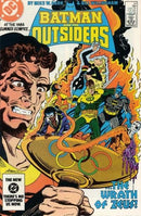 Batman y Los Outsiders, Vol. 1 [ES] De dos en dos |  Issue
