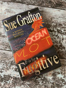 'F' is for Fugitive by Sue Grafton | Genre: Hard-Boiled | Private Investigator | Suspense | Women Sleuths | Bind: Paperback | Pub: Pan Books