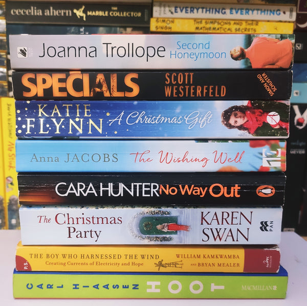 Bestsellers Mixed Popular Fiction | Pack of 8 Books | Condition: Good | Free Bookmarks
