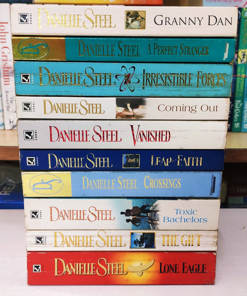 Bestsellers Mixed Popular Fiction | Pack of 10 Books | Condition: Good | Free Bookmarks