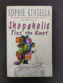 Shopaholic Ties the Knot by Sophie Kinsella | Genre: Romantic Comedy