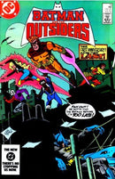 Batman y Los Outsiders, Vol. 1 [ES] EscalofrÃ­o... en la noche |  Issue