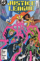 Justice League / International / America Make War No More! |  Issue