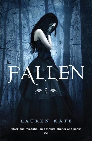 Fallen by Lauren Kate | PAPERBACK