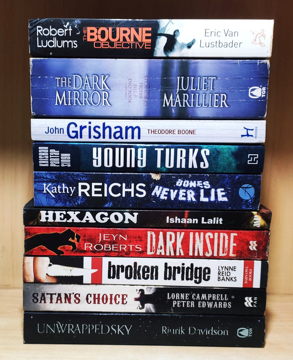 Crime & Thriller by Bestselling Foreign Authors | Pack of 10 Books | FREE Delivery & Bookmarks
