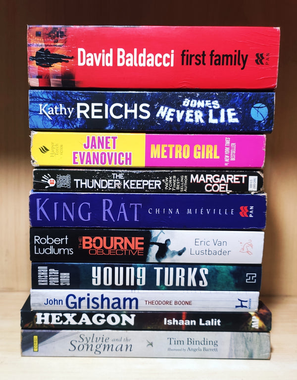 Crime & Thriller by Bestselling Foreign Authors | Pack of 10 Books | FREE Delivery & Bookmarks