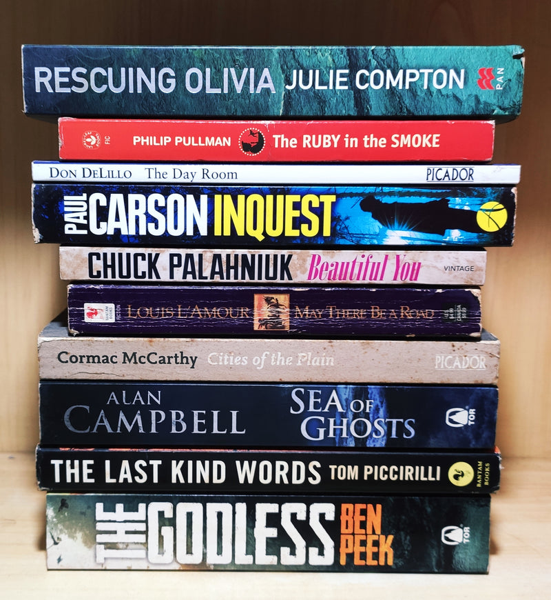 Crime & Thriller by Bestselling Foreign Authors | Pack of 10 Books | FREE Delivery & Bookmarks