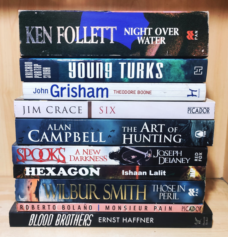 Crime & Thriller by Bestselling Foreign Authors | Pack of 10 Books | FREE Delivery & Bookmarks