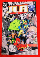 JLA Justice League of America | DC & Marvel Original Comics from USA | Condition: Very Good