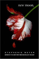 New Moon by Stephenie Meyer | PAPERBACK